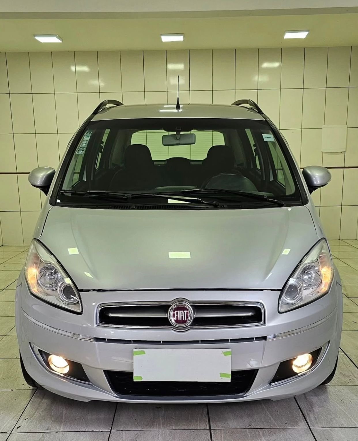 FIAT IDEA ESSENCE DUALOGIC 1.6 E-TORQ FLEX – 2016