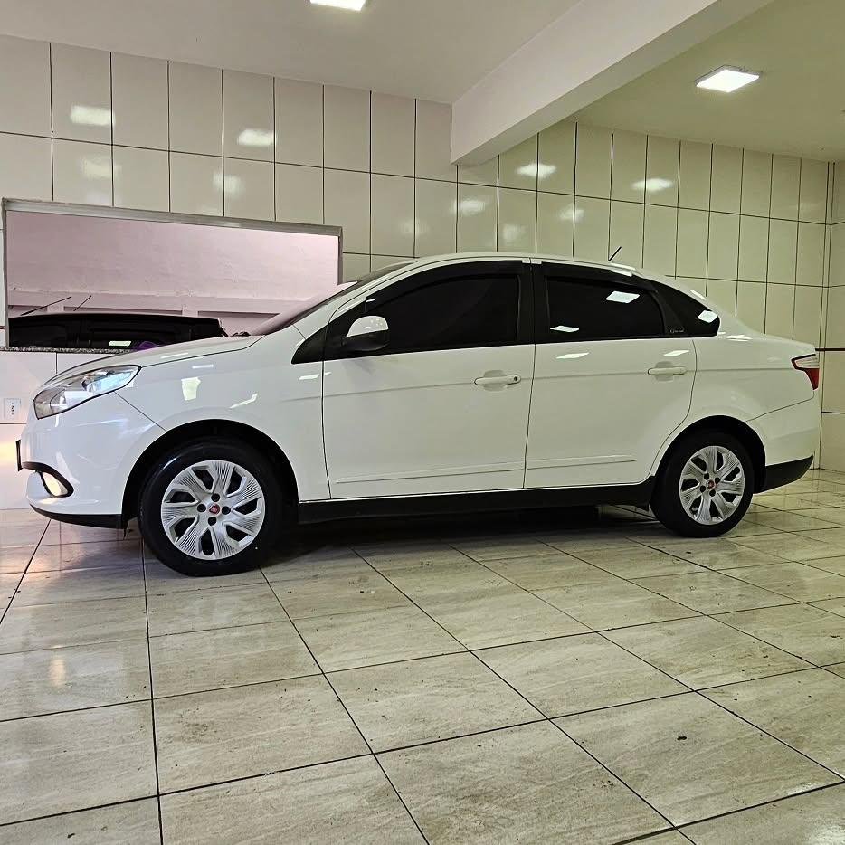 FIAT GRAND SIENA ATTRACTIVE 1.4 2016 EVO FIRE FLEX – 2016