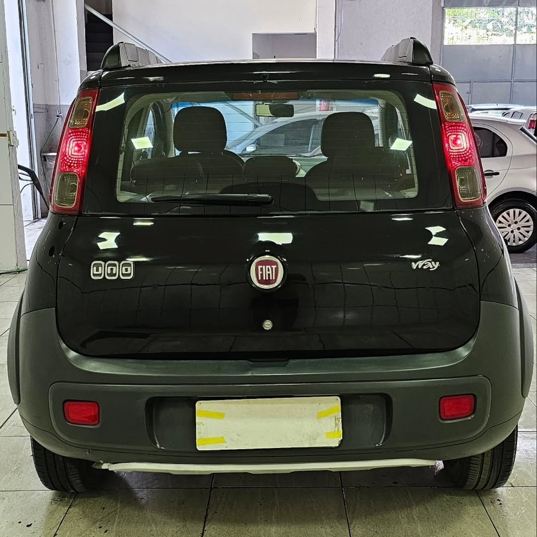 FIAT UNO WAY CELEBRATION 1.0 EVO FIRE 8V FLEX 4P – 2014