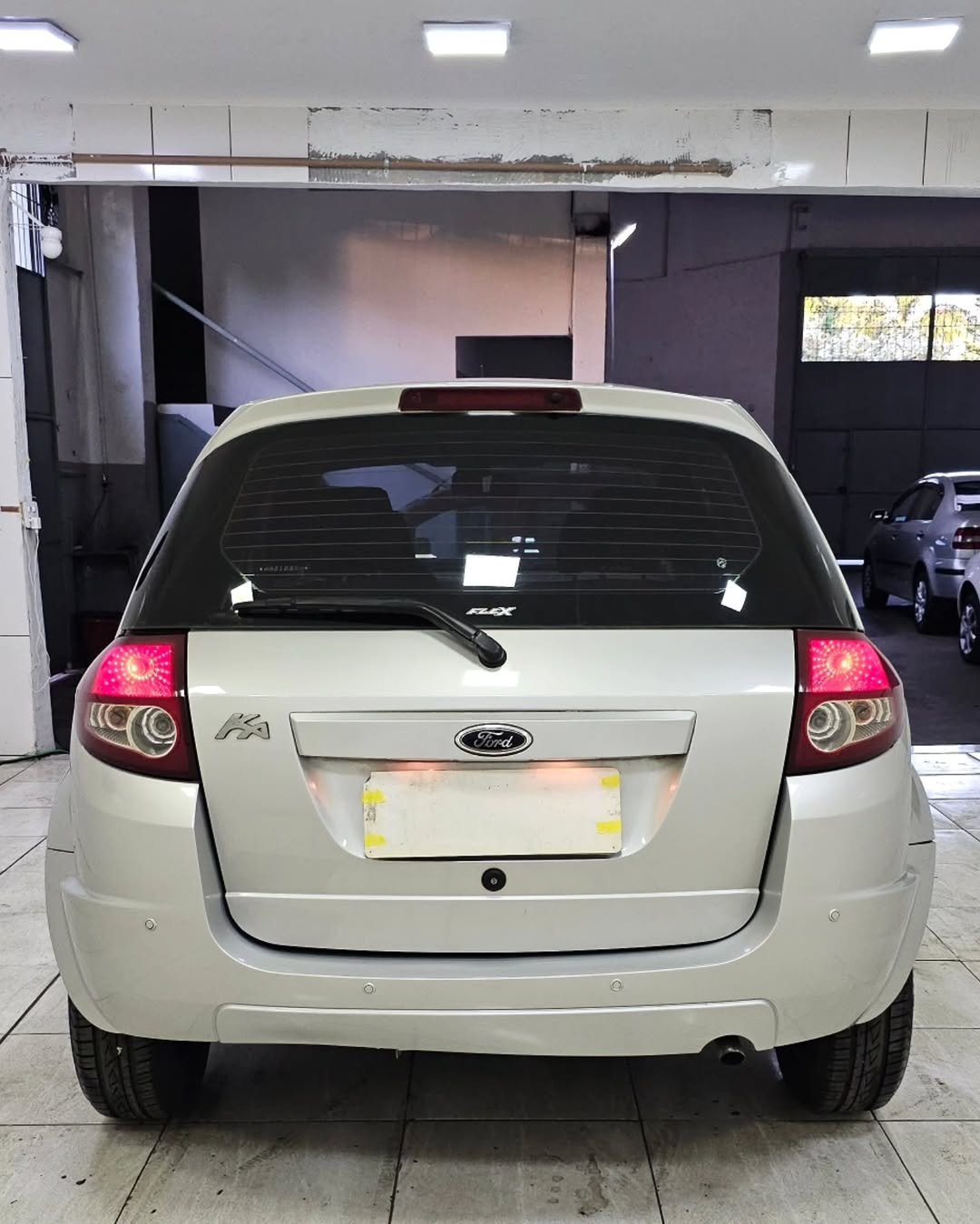 FORD KA 1.0 ZETEC 8V FLEX 3P MANUAL – 2010