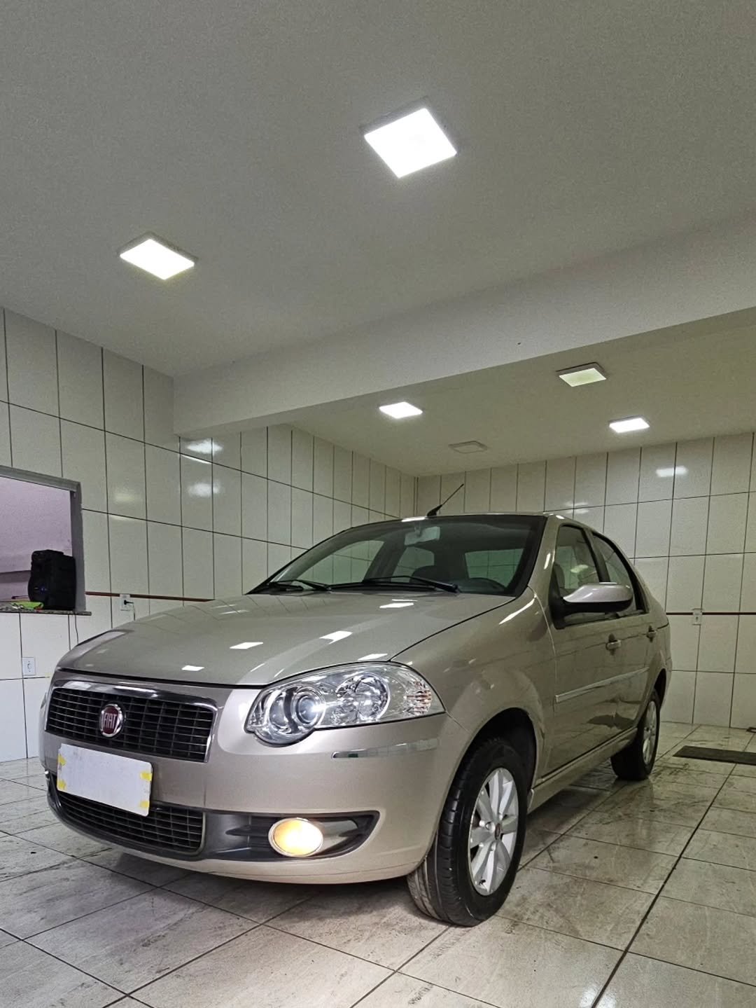 FIAT SIENA ELX 1.4 MPI FIRE 8V FLEX + GNV 4P MANUAL – 2009