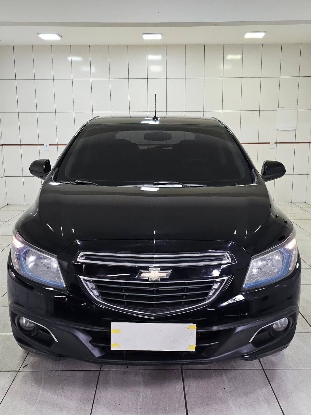 CHEVROLET ONIX HATCH LT 1.4 8V FLEXPOWER 5P AUTOMÁTICO – 2014