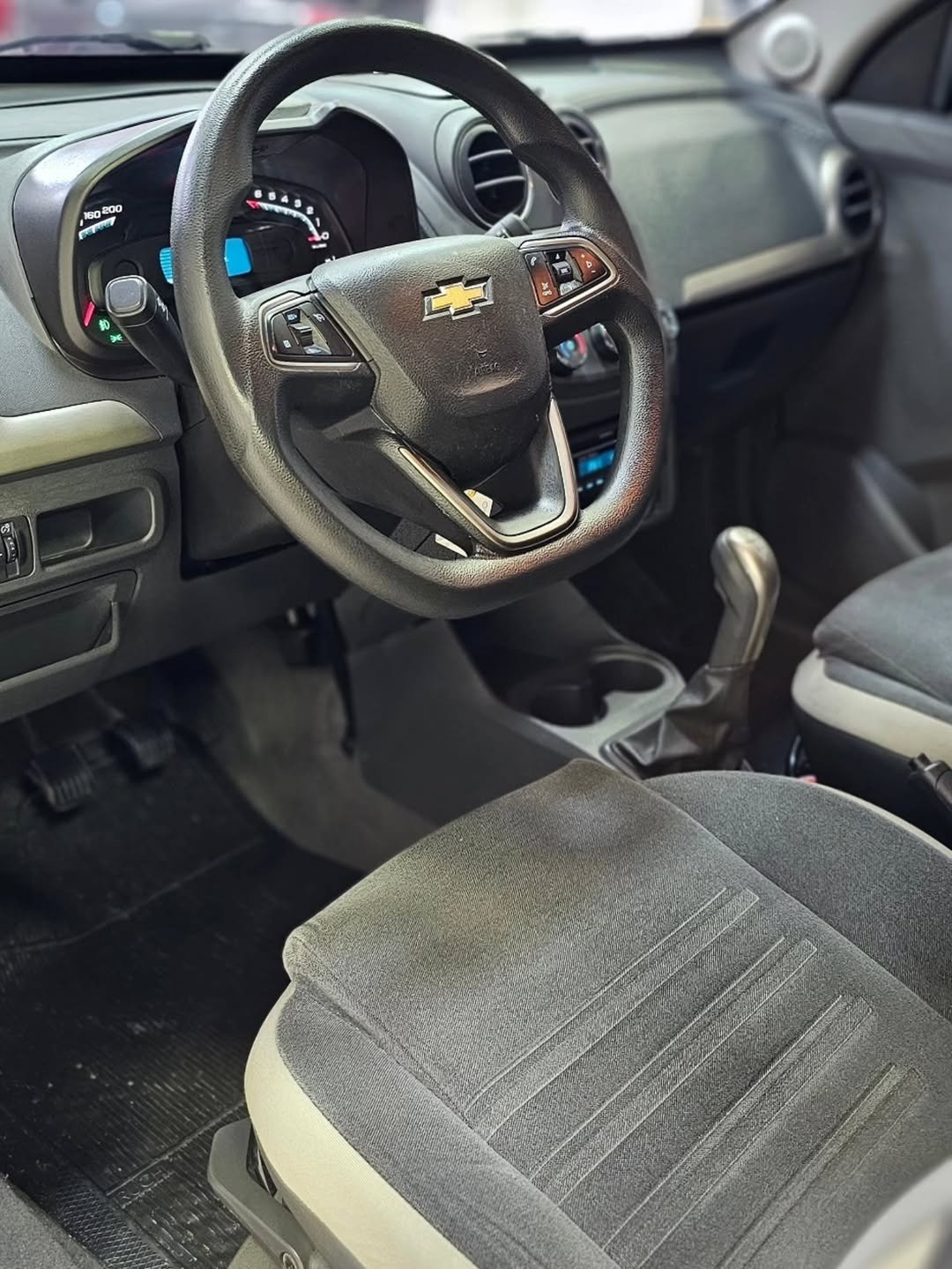 CHEVROLET AGILE LTZ 1.4 MPFI 8V FLEXPOWER 5P MANUAL – 2014