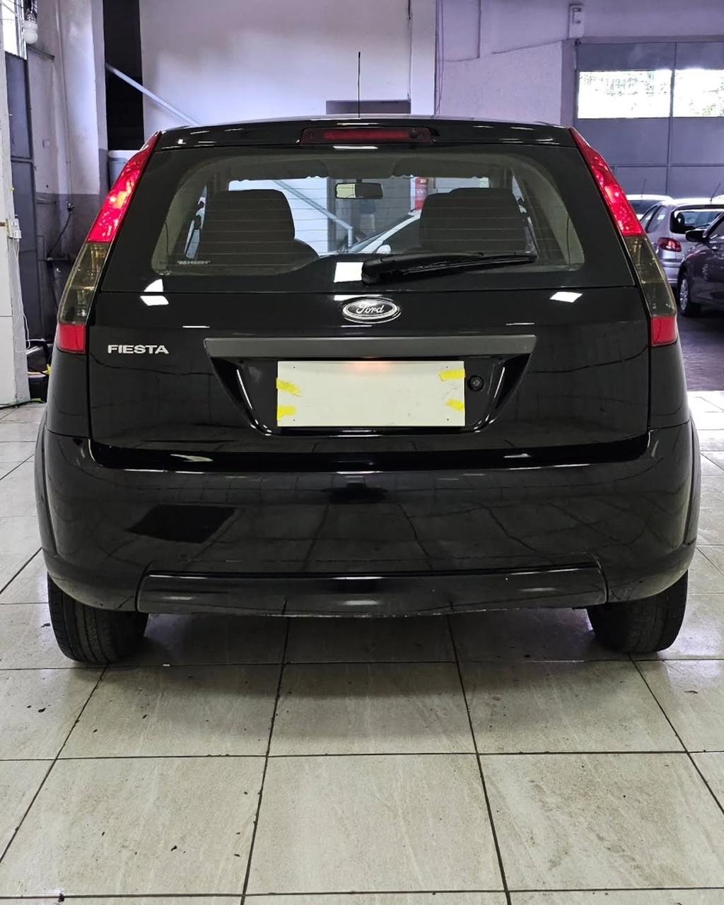 FORD FIESTA 1.0 8V FLEX 4P MANUAL – 2013